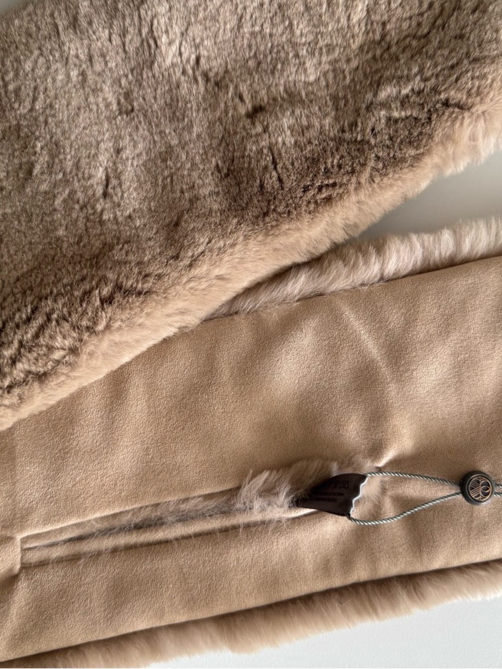 Natural Rabbit fur Scarf - Picture 6 of 6